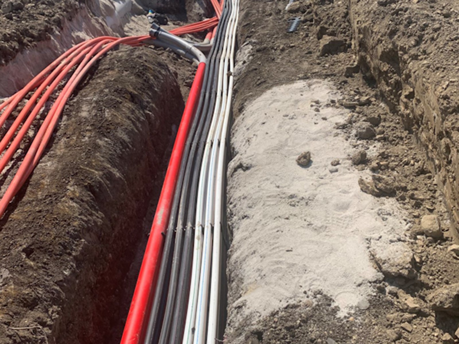 Innerduct Raceway HDD Helps Build an Intelligent Highway | Electric Conduit Construction